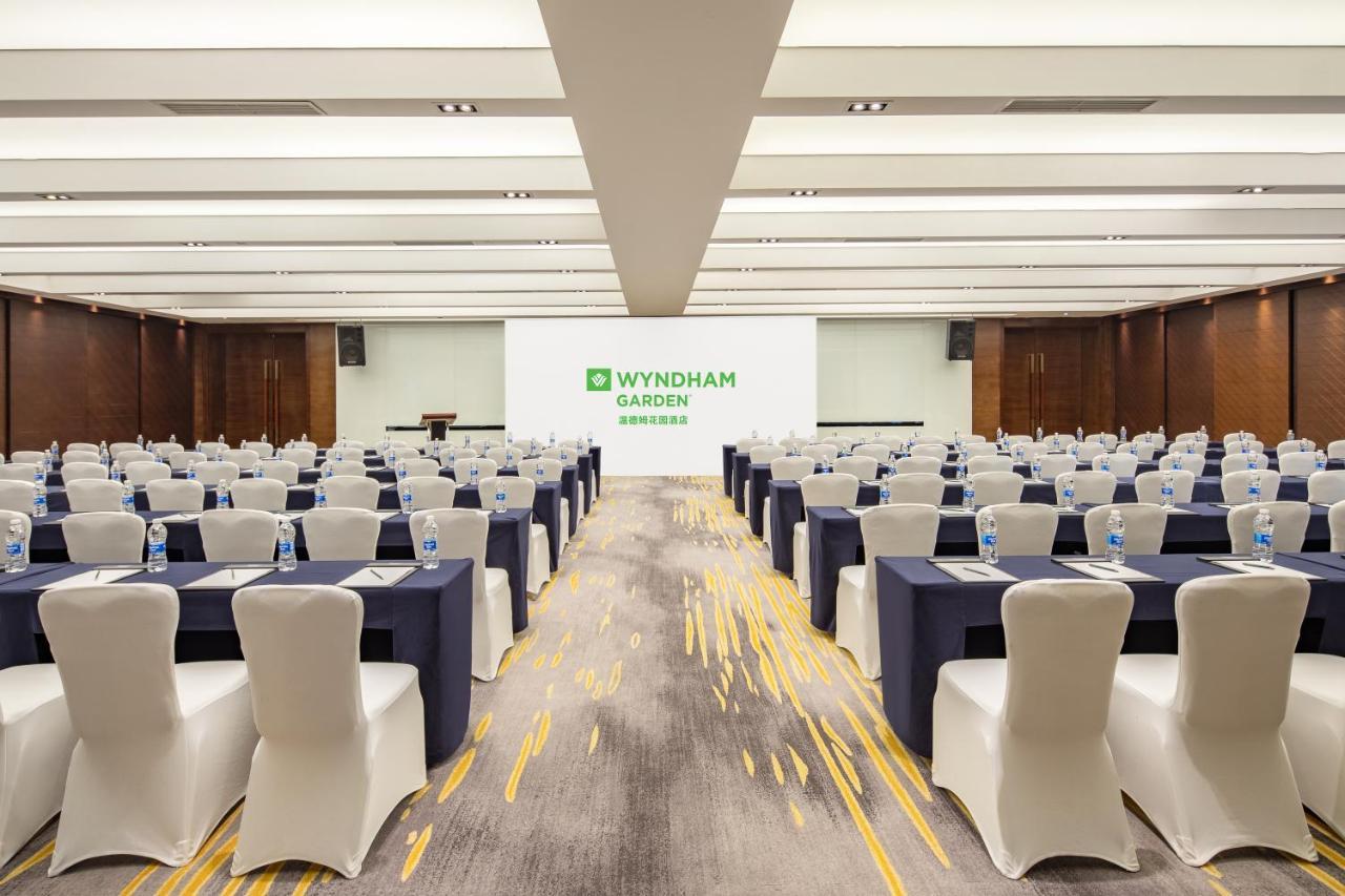 Wyndham Garden Yuhuan Downtown Hotell Taizhou  Exteriör bild