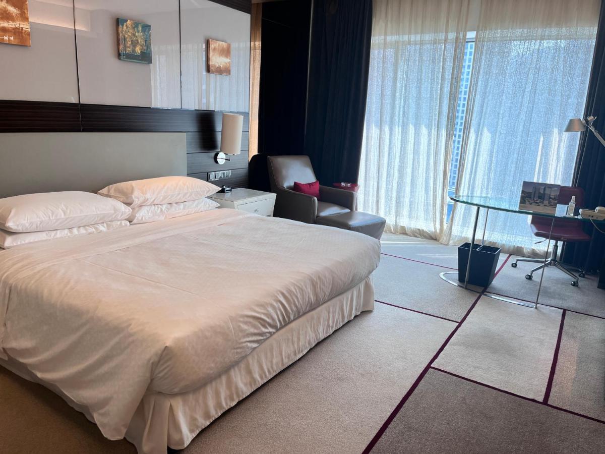 Wyndham Garden Yuhuan Downtown Hotell Taizhou  Exteriör bild