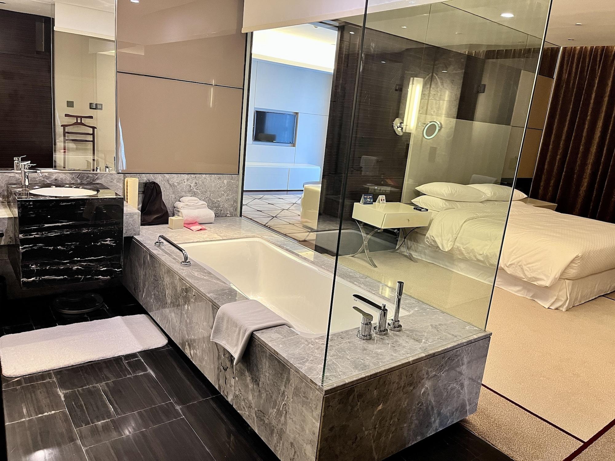 Wyndham Garden Yuhuan Downtown Hotell Taizhou  Exteriör bild