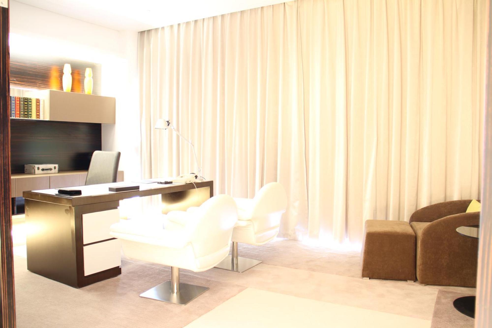 Wyndham Garden Yuhuan Downtown Hotell Taizhou  Exteriör bild
