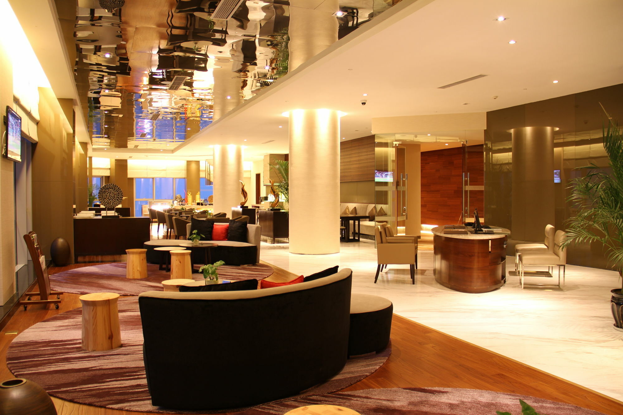 Wyndham Garden Yuhuan Downtown Hotell Taizhou  Exteriör bild
